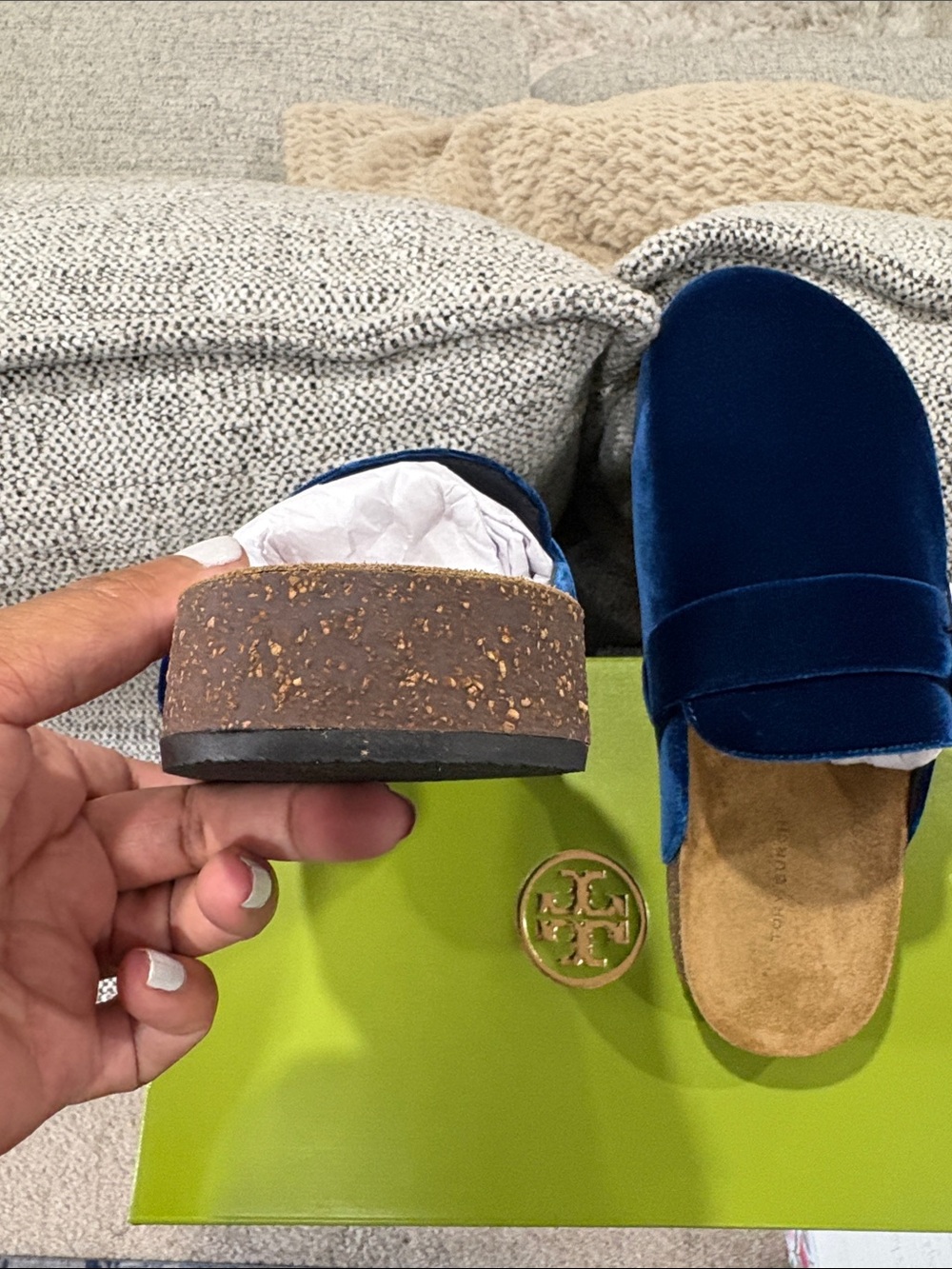 Tory Burch Royal Blue Velvet Backless Loafers with Logo Accent NIB - Picture 7 of 9